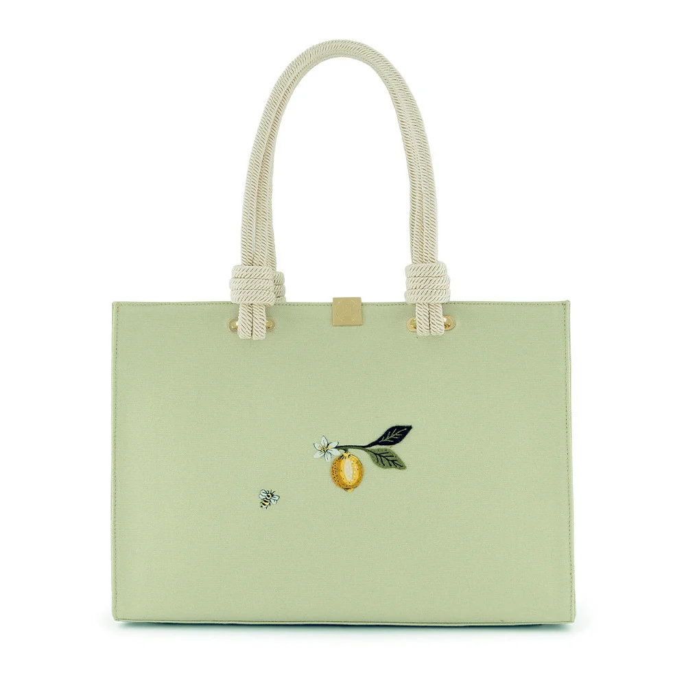 Botanical Chic (Tote Medium) - Image 3