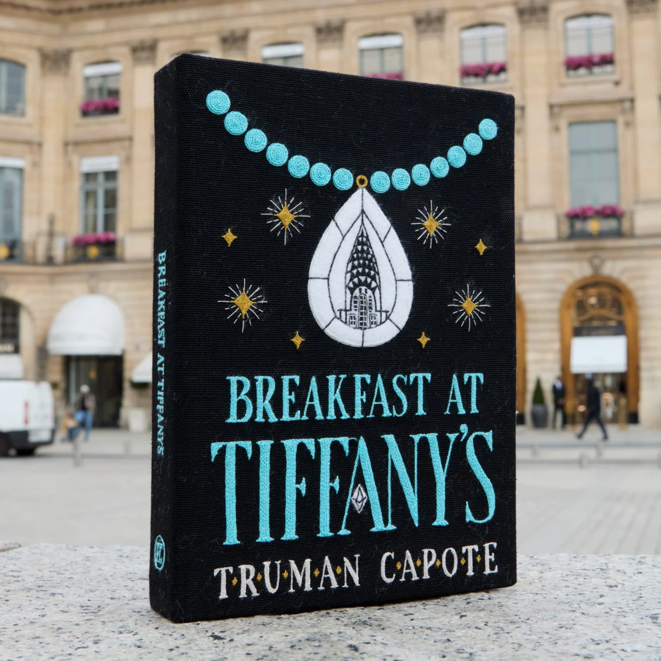 Breakfast at Tiffany's (Black) - Image 5