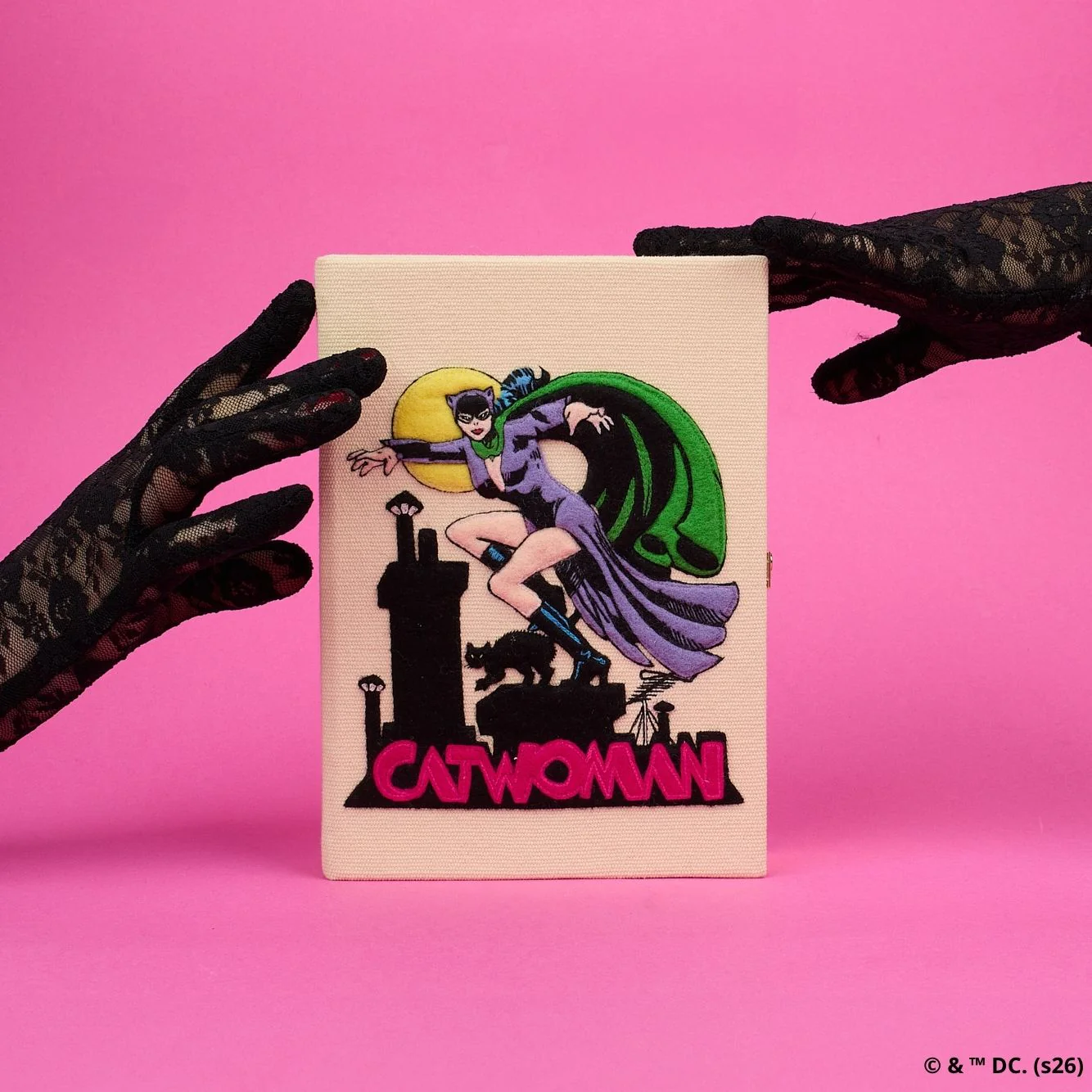 Catwoman - Image 5
