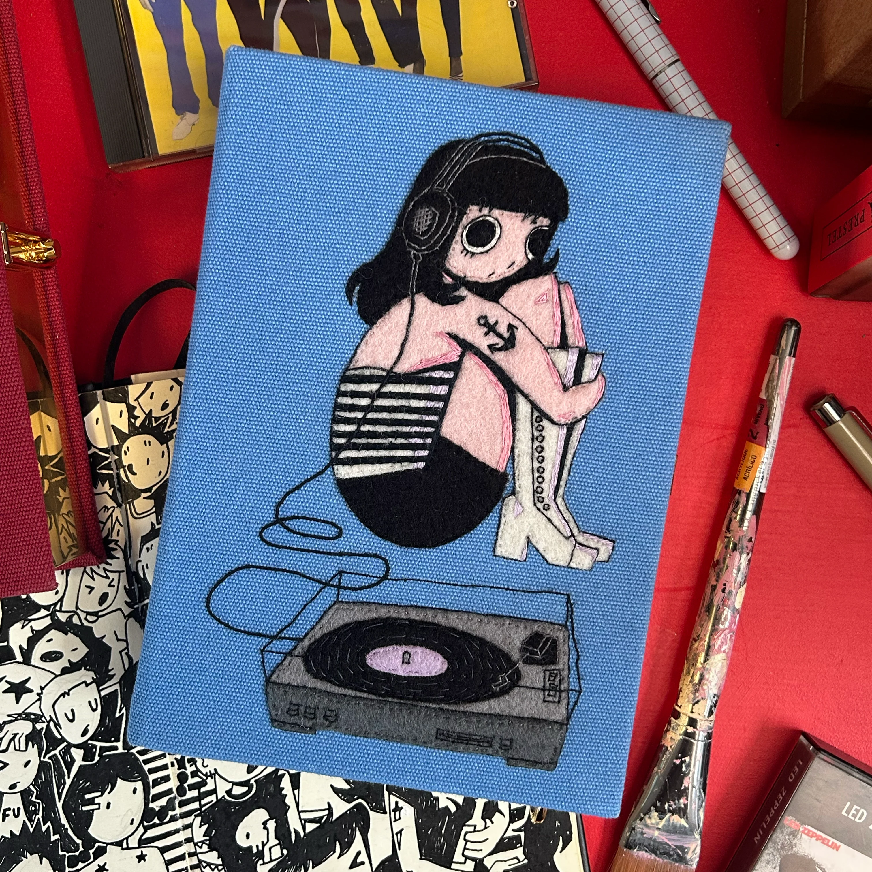 Record Player Girls - Image 5