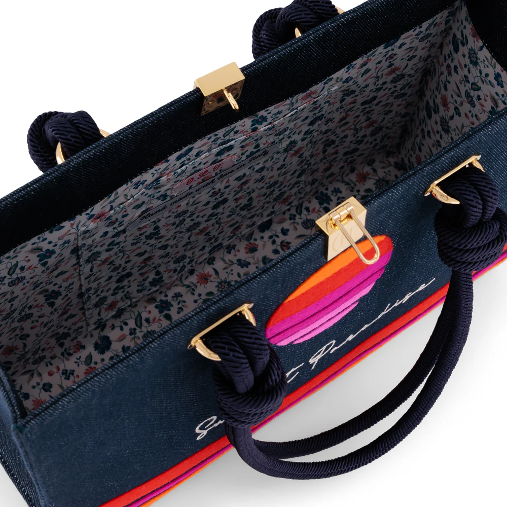 Sunset Paradise (Tote Medium) - Image 4