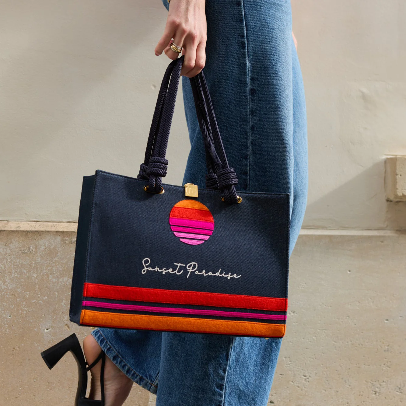 Sunset Paradise (Tote Medium) - Image 5