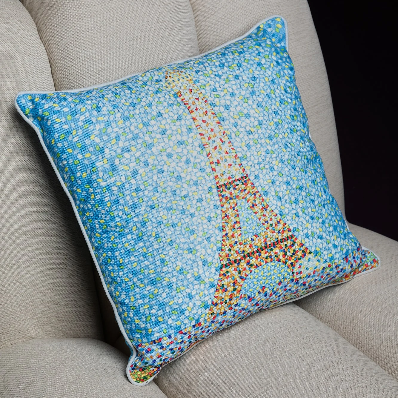 The Eiffel Tower (Printed Cushion) - Image 6