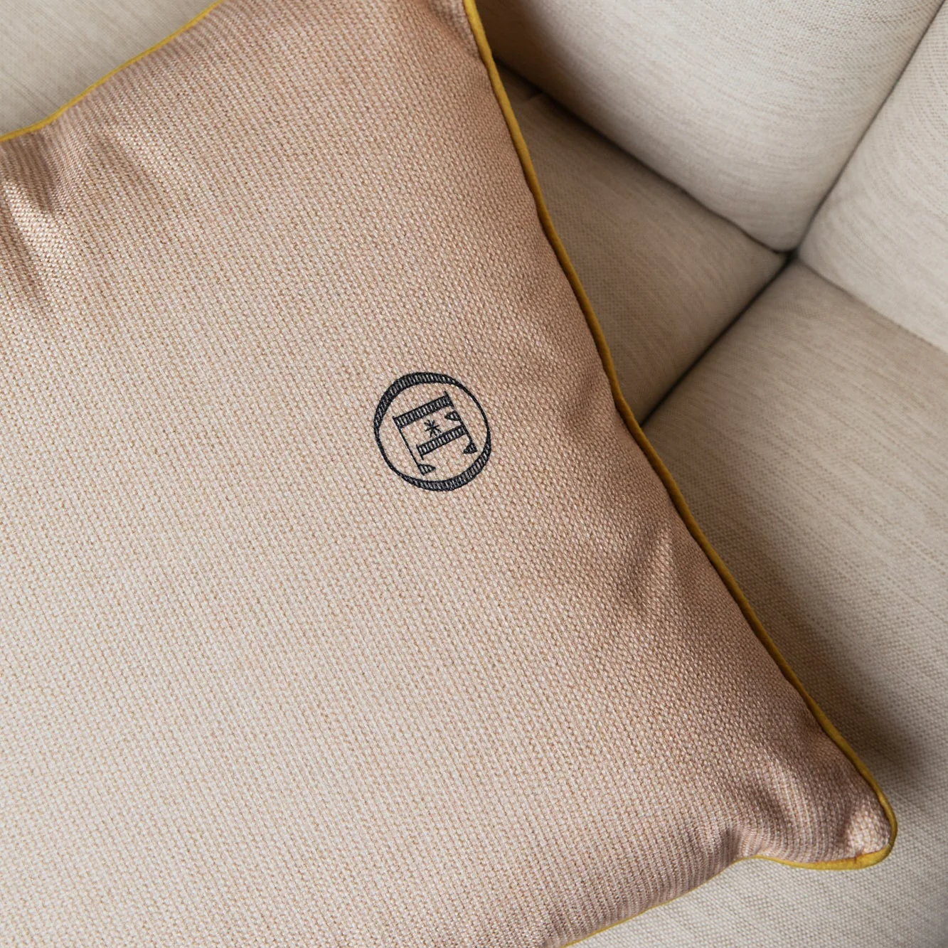 The Kiss (Gold - Printed Cushion) - Image 7